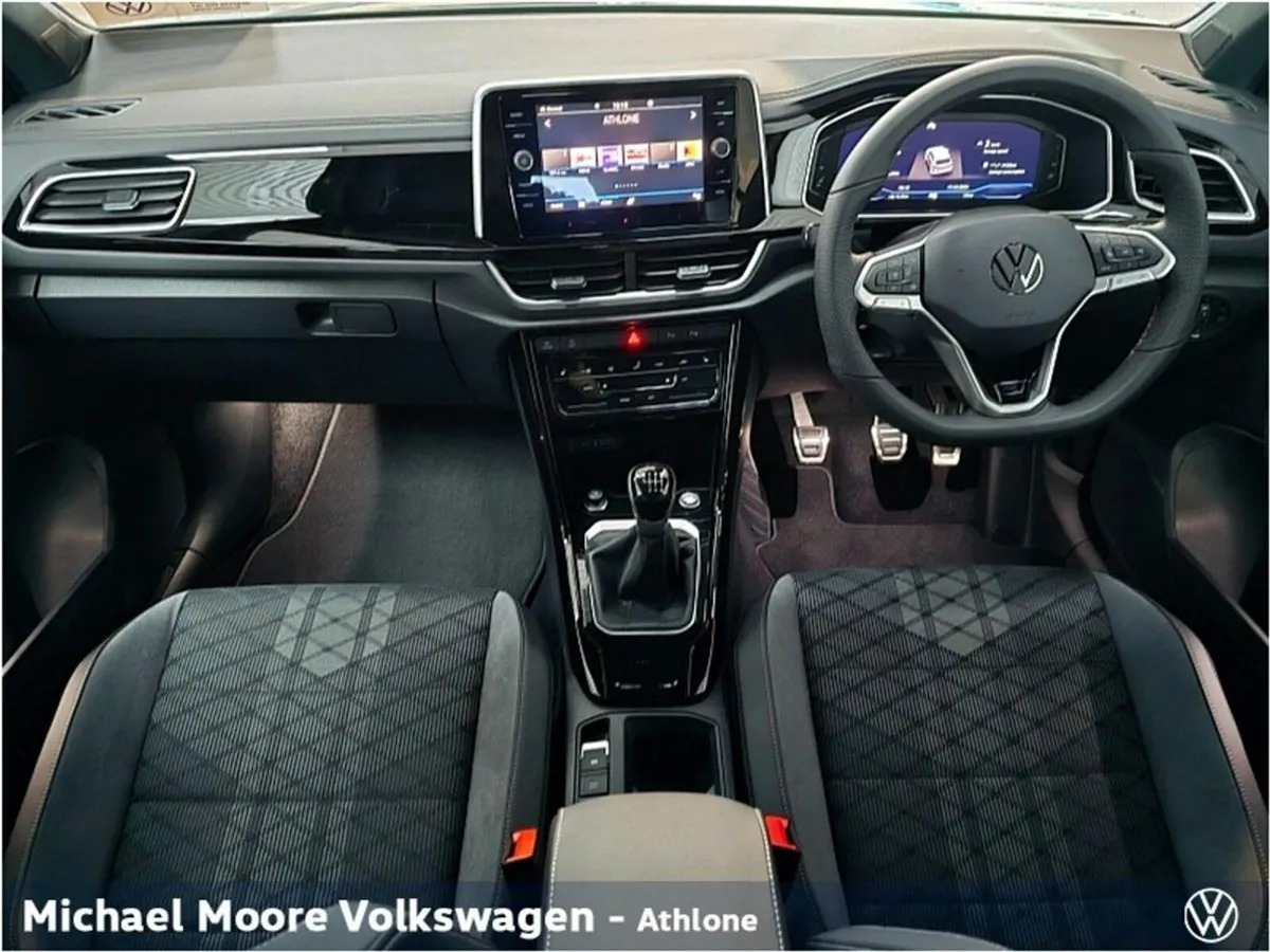 Volkswagen T-Roc R-Line 75 2.0 TDI M6F 116BHP - Image 2