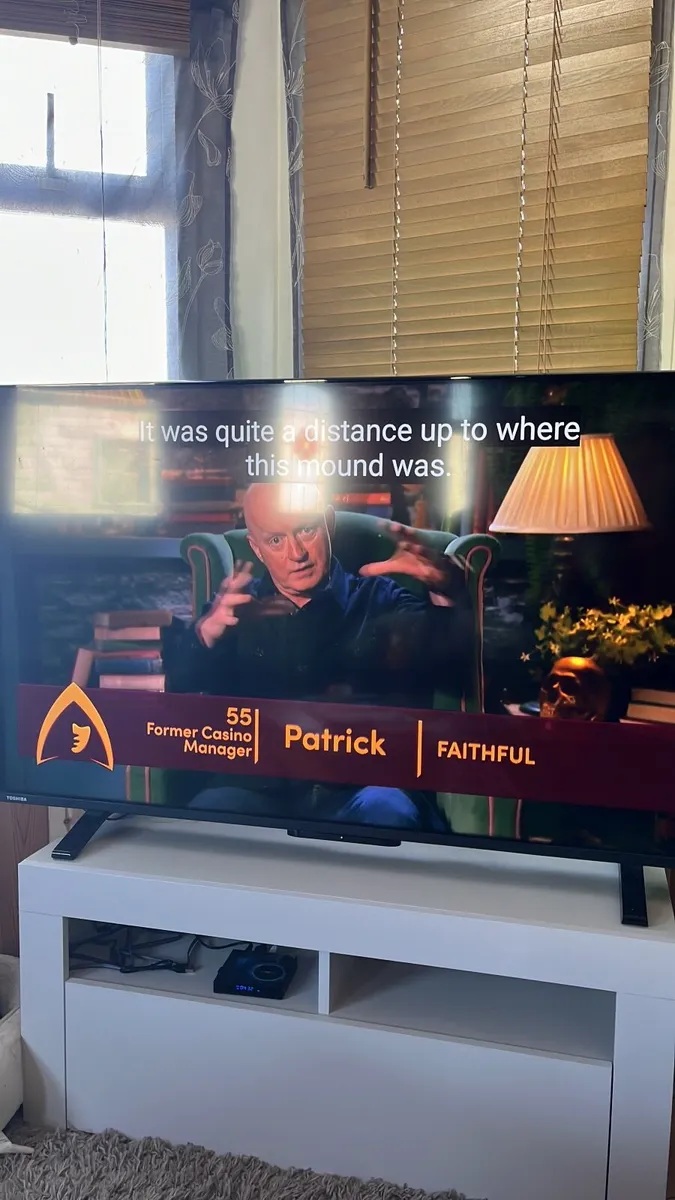 Toshiba smart tv - Image 1