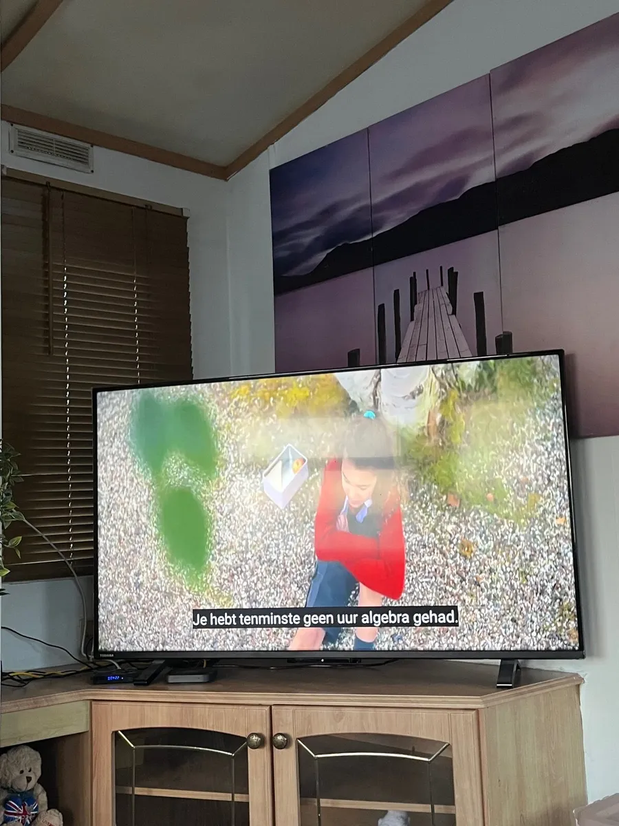 Toshiba smart tv - Image 2