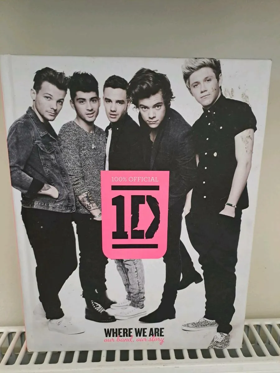 100% official 1D - Image 1