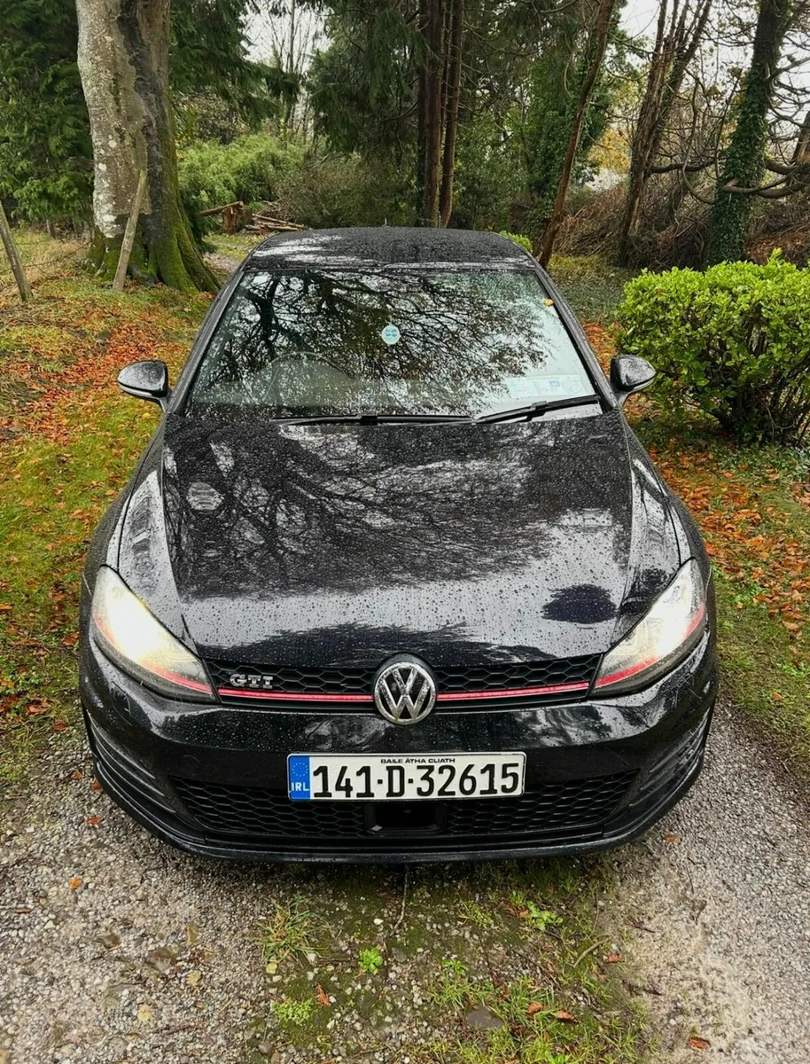 Volkswagen Golf 2014 - Image 2