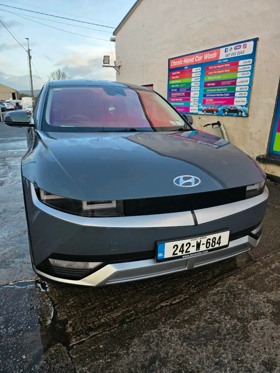 Hyundai Ionic 5 - Image 1