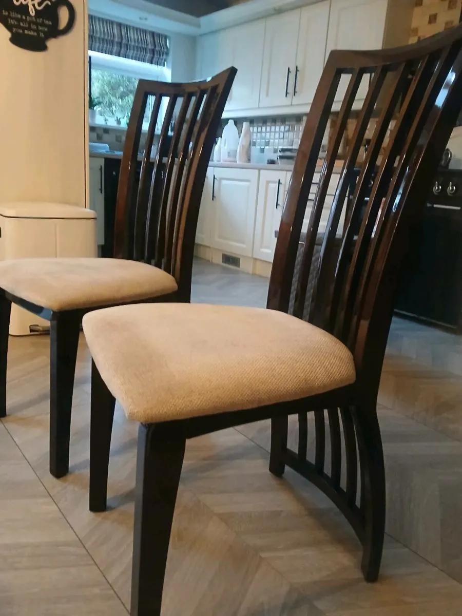6 great quality chairs - Image 2