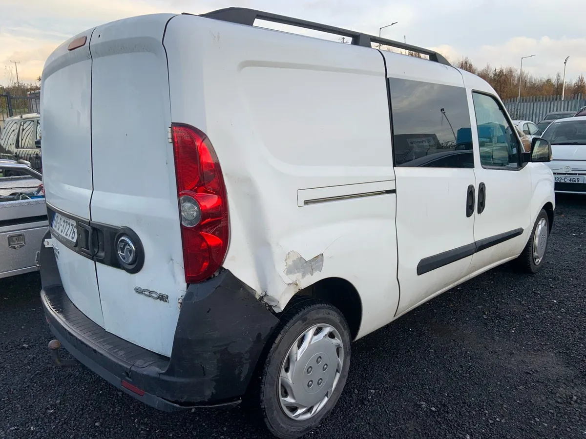 2013 combo crew cab new doe - Image 1