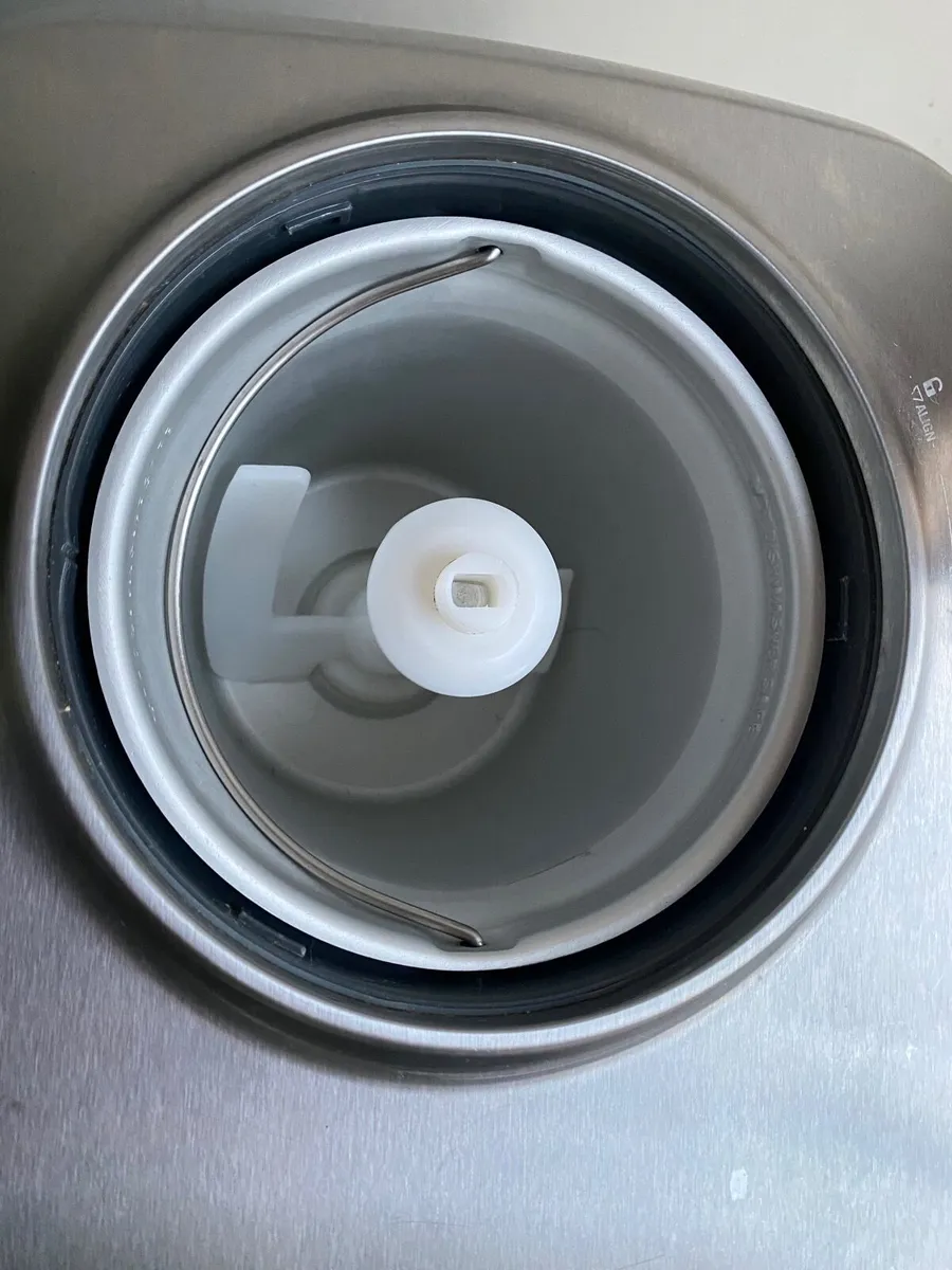 Ice cream maker - Image 4