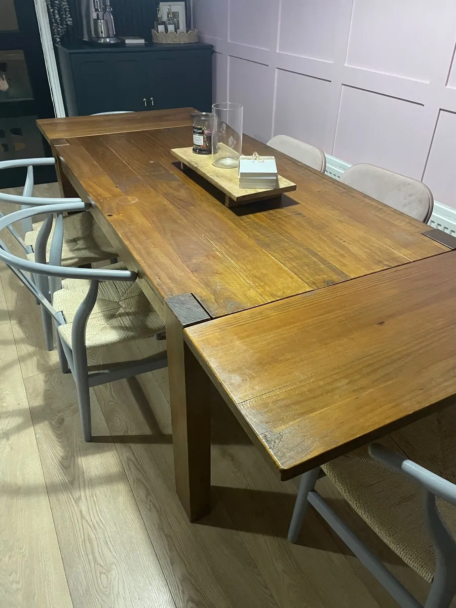 Kitchen table - Image 2