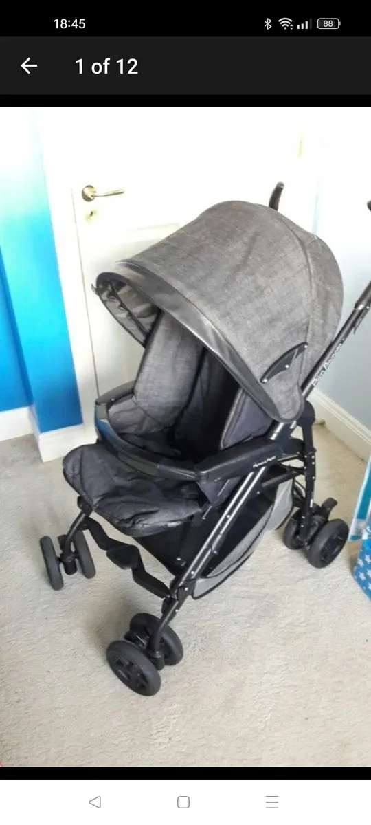 Mama's and papa's buggy, car seat. FREE - Image 1