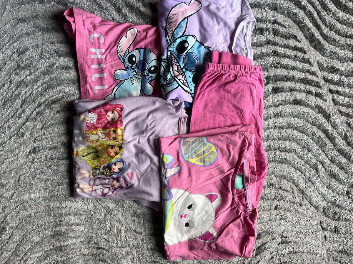 Girls clothes - Image 2