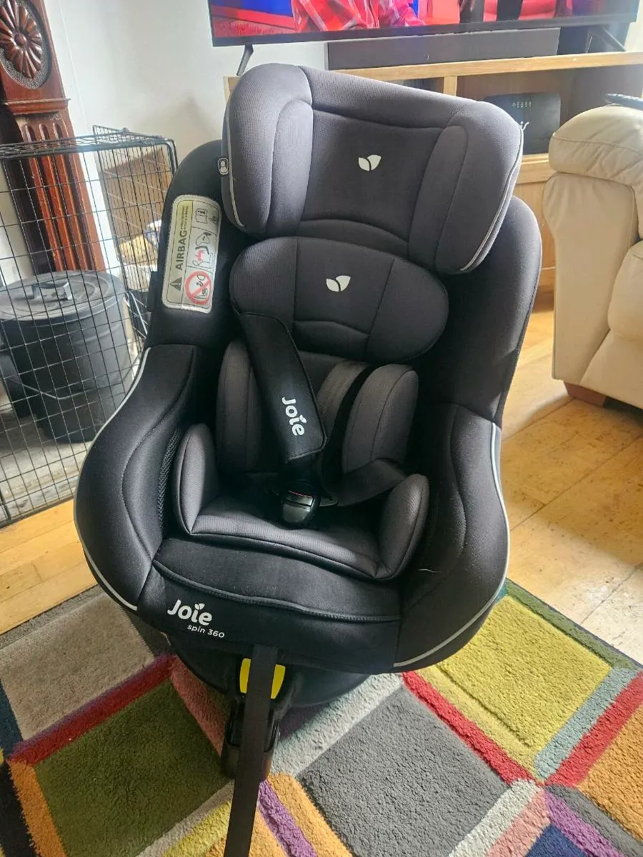 Joie 360 Spin Car Seat - Image 1