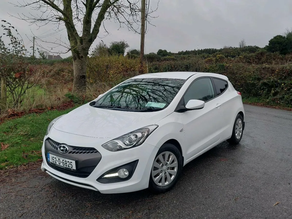 2015 HYUNDAI I30 1.4CRDI NEW CVRT - Image 1