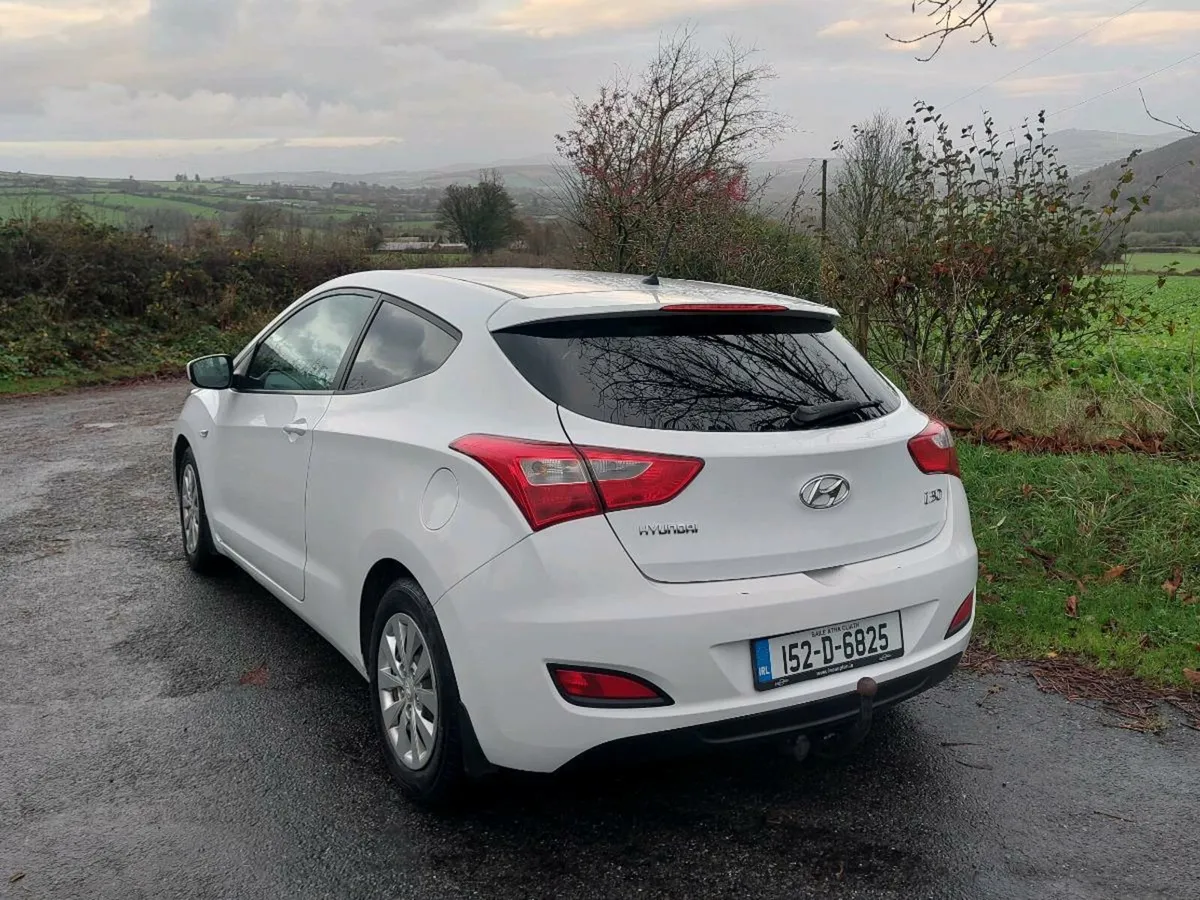 2015 HYUNDAI I30 1.4CRDI NEW CVRT - Image 3