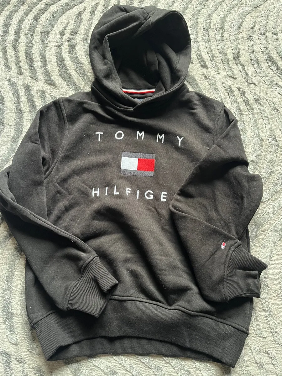 Girls clothes - Image 1