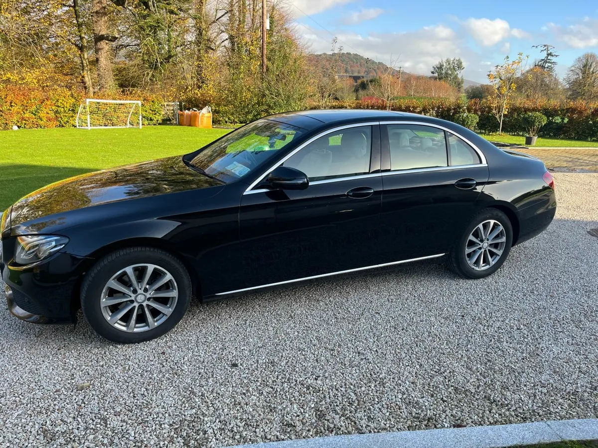 Mercedes-Benz E-Class 2016 - Image 2