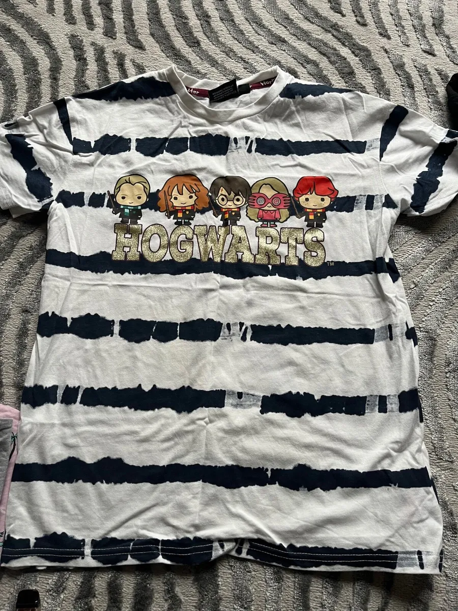 Girls clothes - Image 2