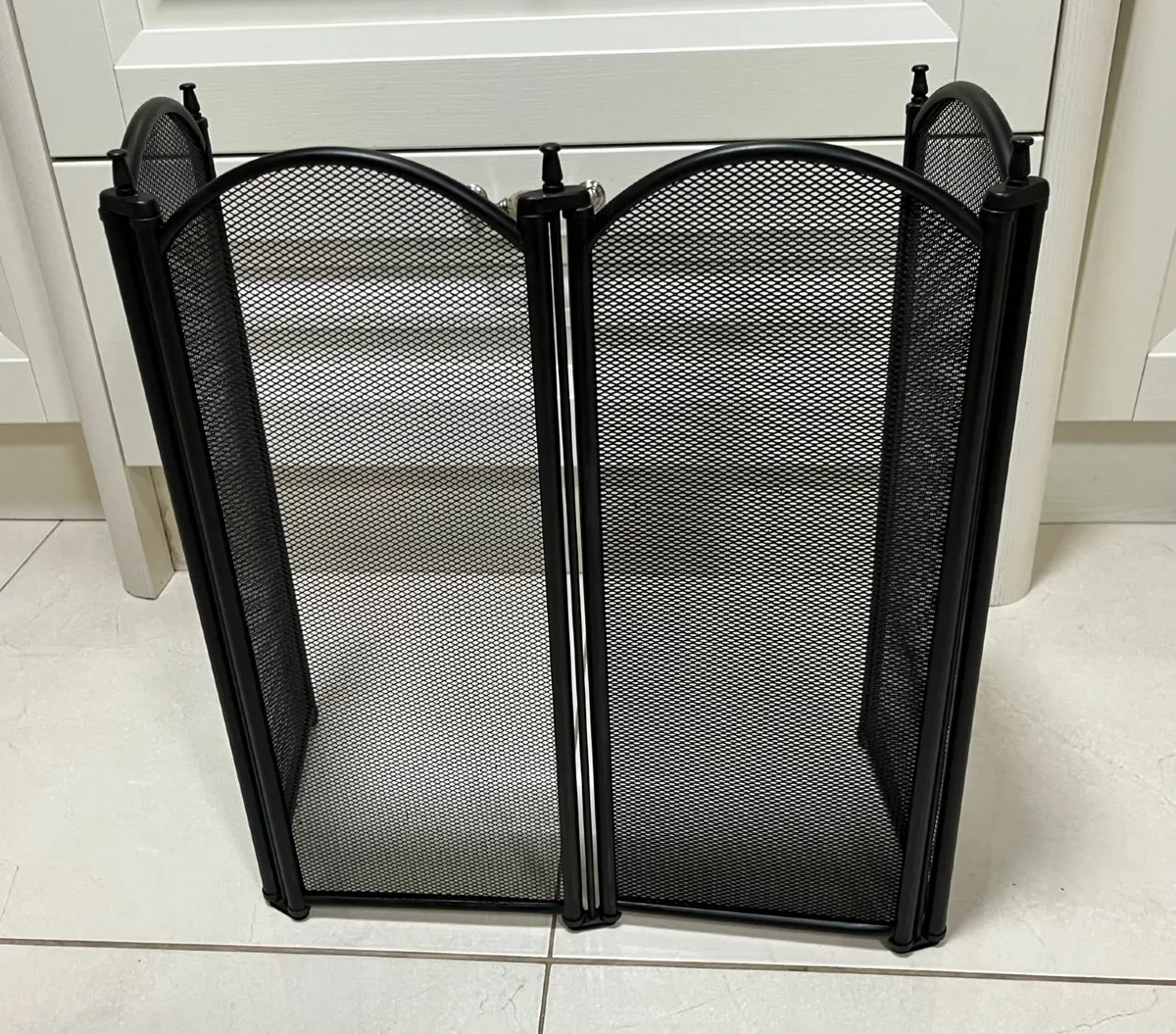 4 Fold Black Fire Screen / Open Fire Spark Guard - Image 1