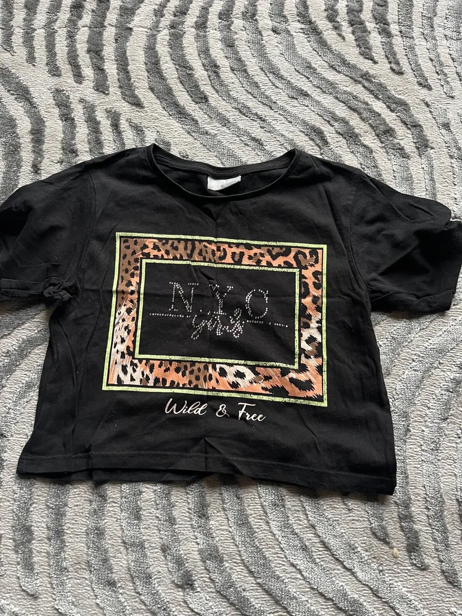 Girls clothes - Image 1