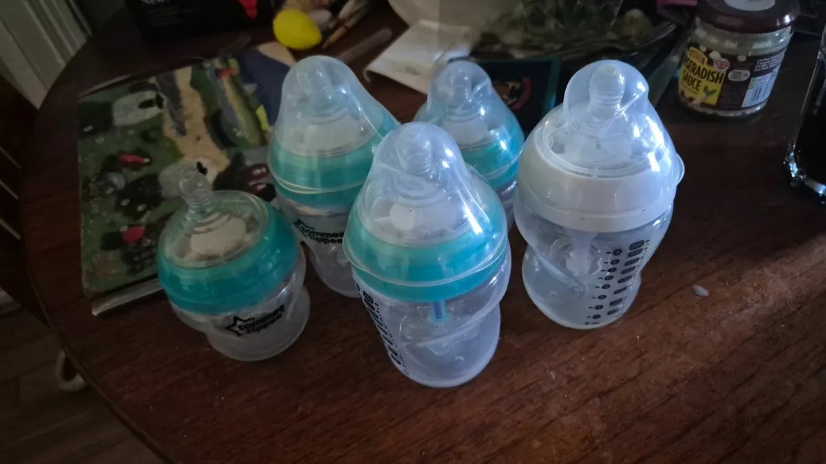 Baby bottles - Image 2
