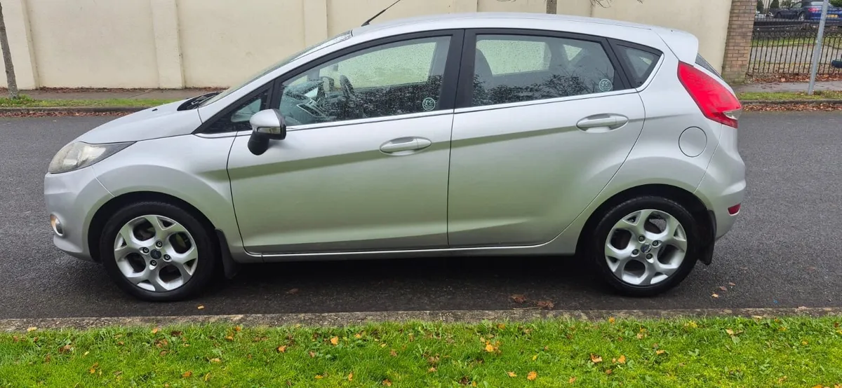 09 Ford Fiesta NEW NCT 01/27 - Image 4