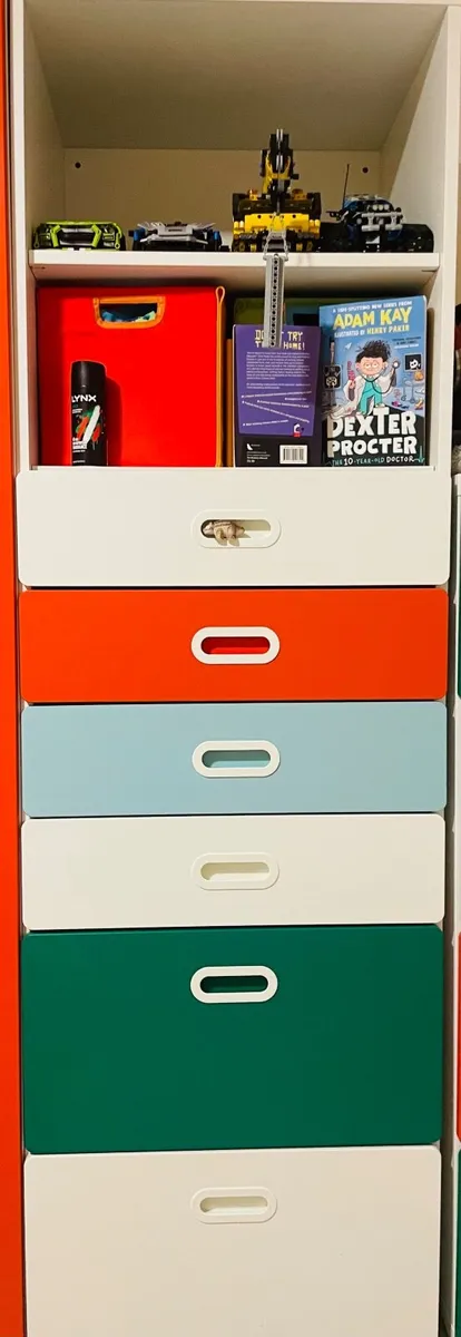 Chest of drawers - Image 1