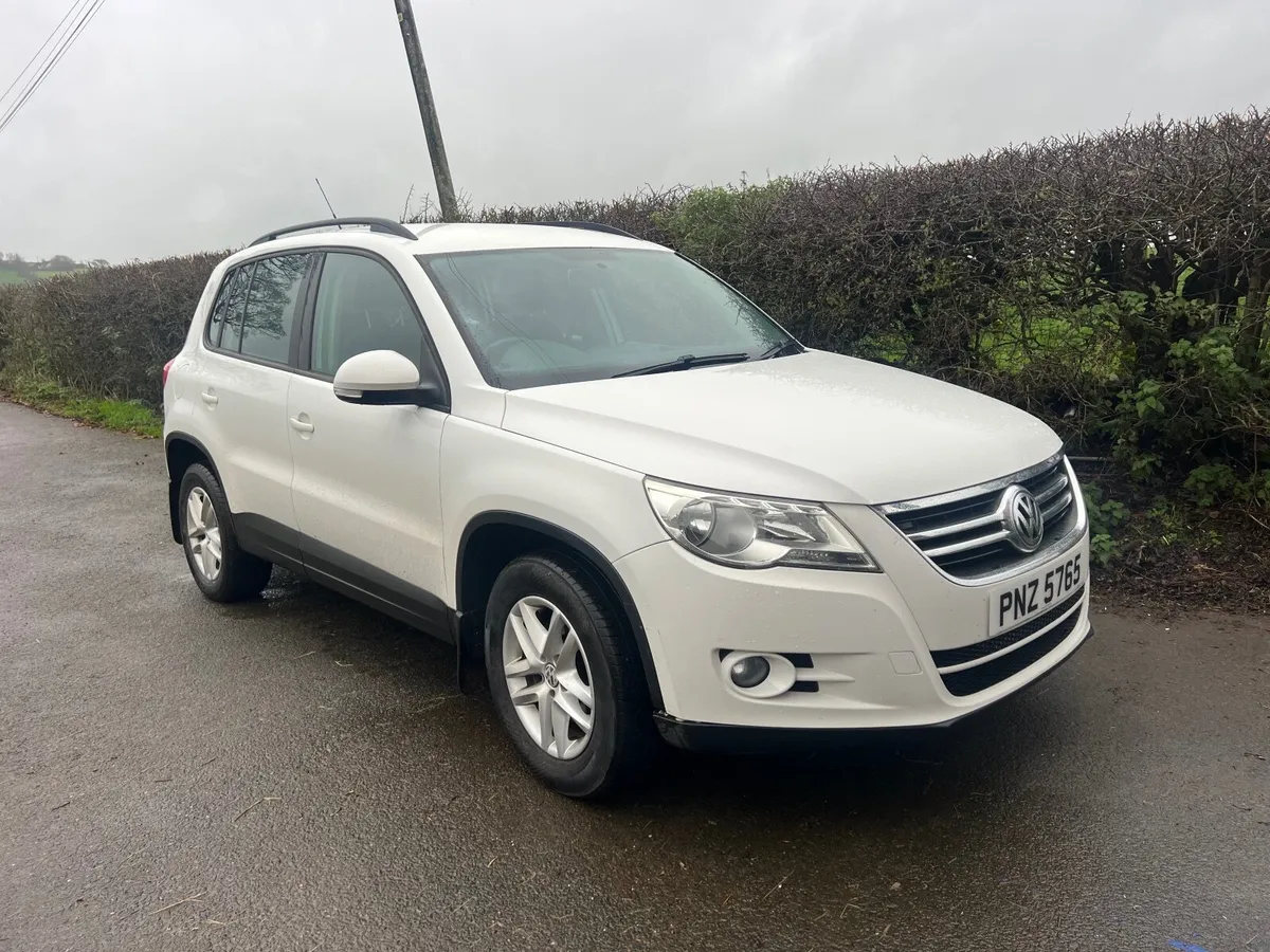 Volkswagen Tiguan 2010 - Image 1