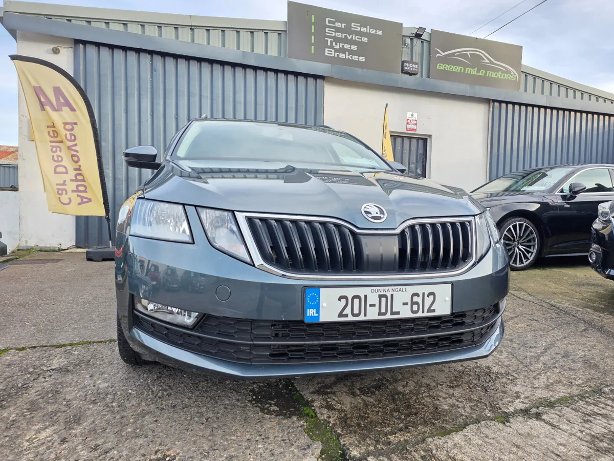 2020 SKODA OCTAVIA * ONLY 21K MILES * ONE OWNER - Image 2