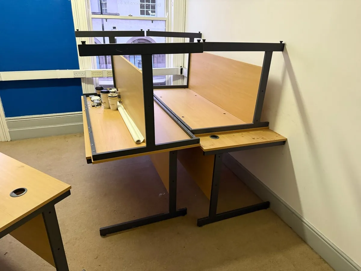 Office desks - Image 3