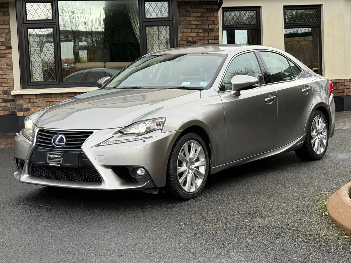 Immaculate Low Kms 161 Lexus IS300h! - Image 3