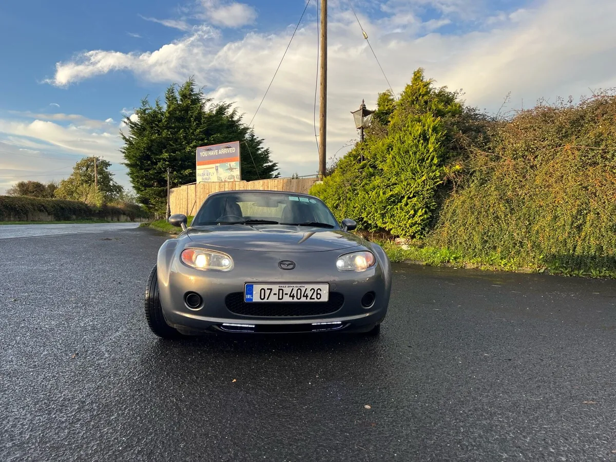 Mazda MX-5 (Miata) Carbrio NCT&Taxed Low KM. - Image 3