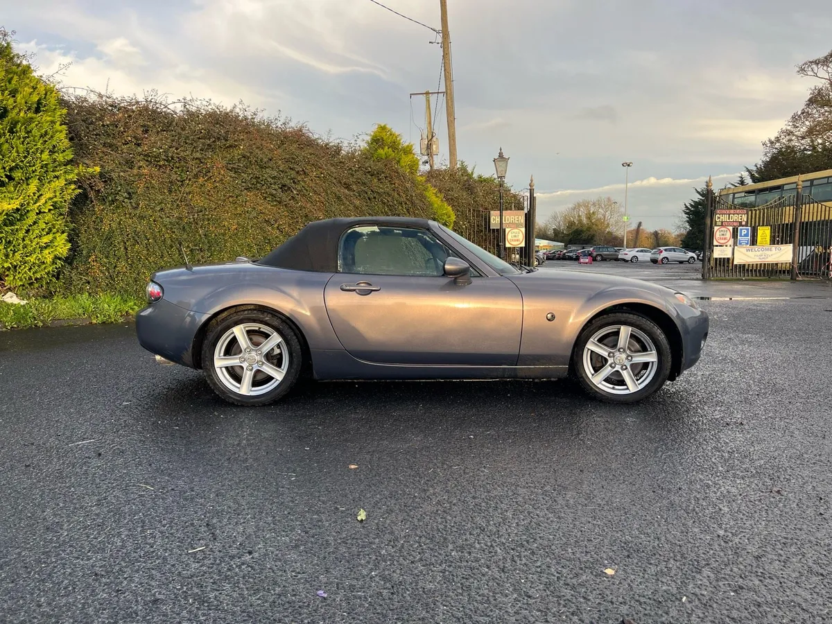 Mazda MX-5 (Miata) Carbrio NCT&Taxed Low KM. - Image 4