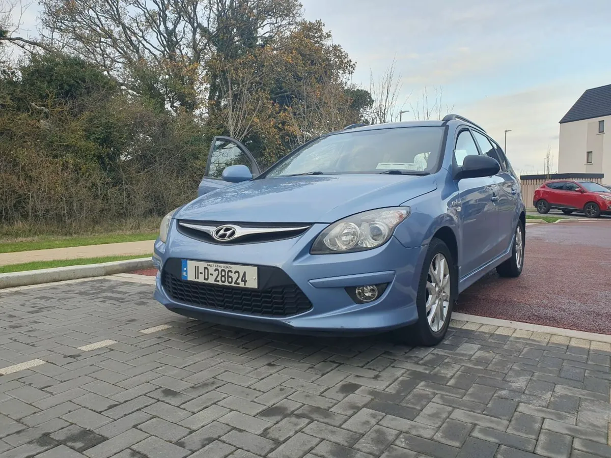 2011 HYUNDAI i30CW COMFORT WAGON 1.6 DIESEL - Image 4