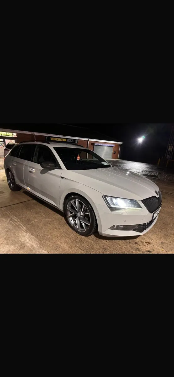 Skoda Superb 2019 - Image 1