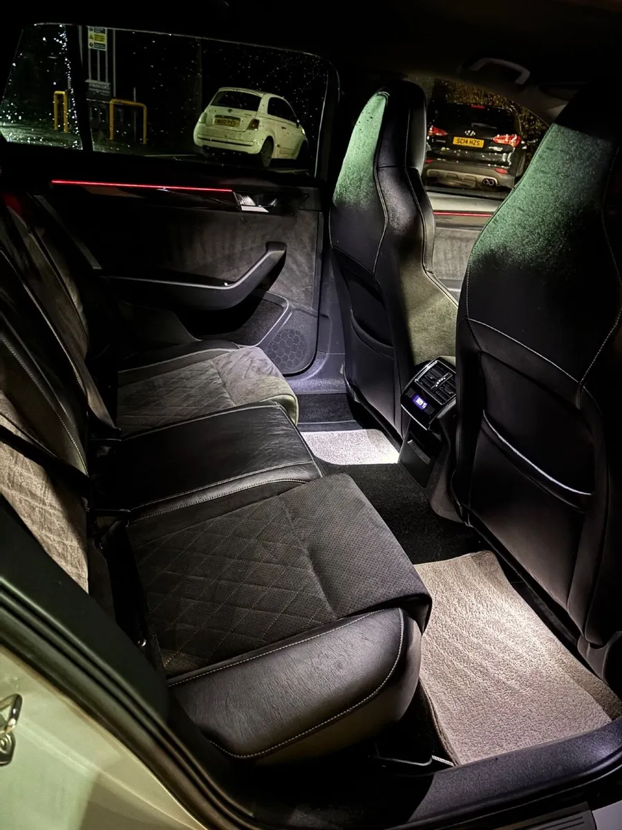 Skoda Superb 2019 - Image 3
