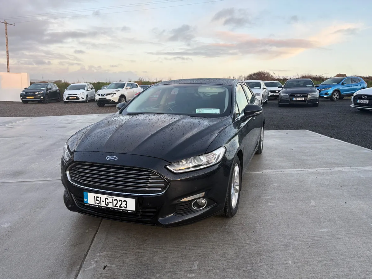 FORD MONDEO ZETEC MODEL FULL SERVICE HISTORY 2015 - Image 4