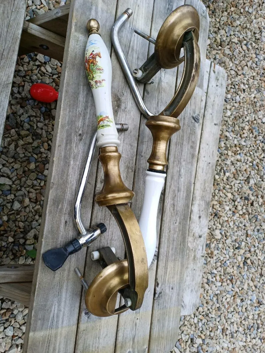 1970s Hi-Gene Beer Pumps - Image 4