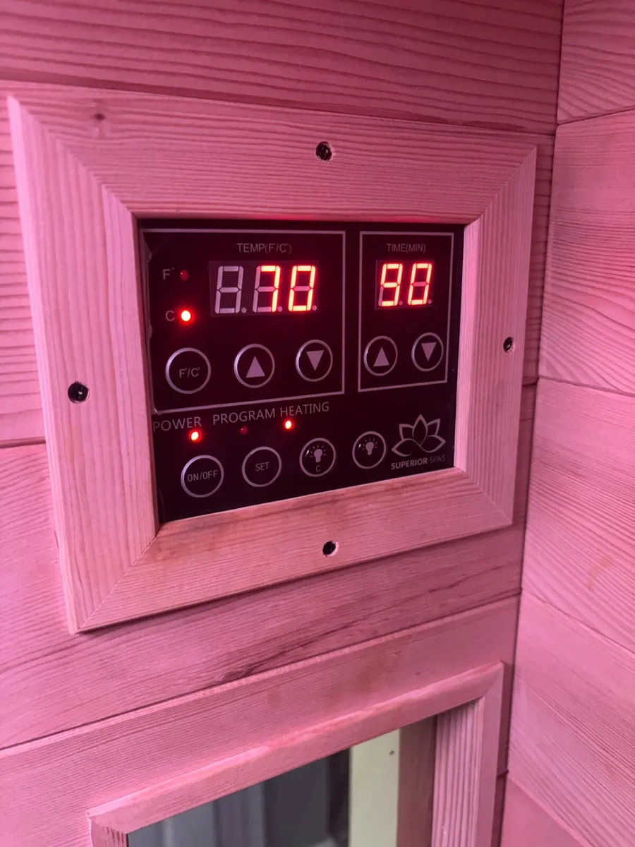 Infra-red sauna - Image 2