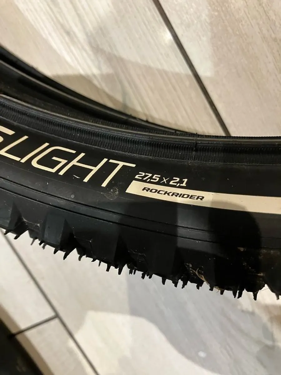 Decathlon tyres and tubes 27.5 x 2.1 - Image 4