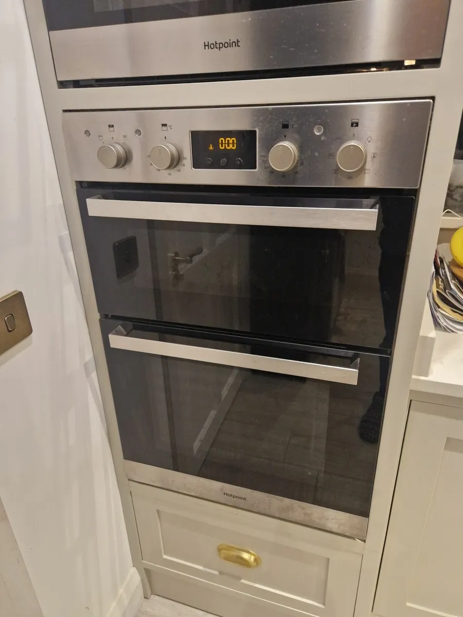 Hotpoint Double Oven - Image 1