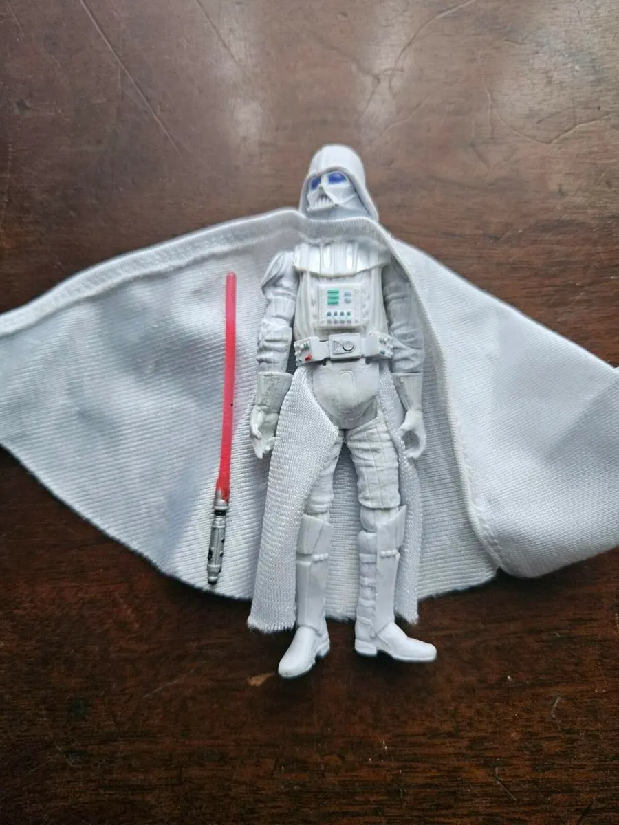 Star Wars White Darth Vader Comic Pack - Image 2