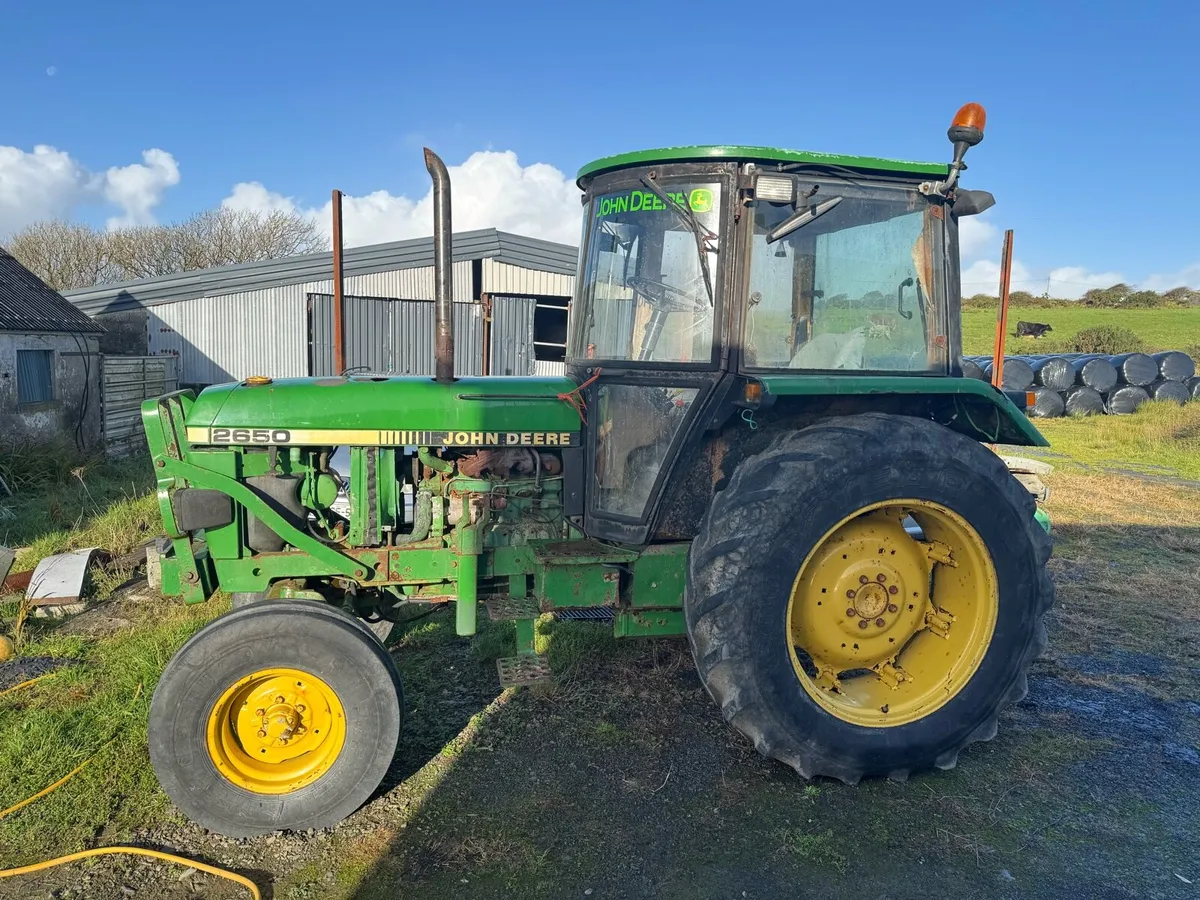 John Deere 2650 - Image 1