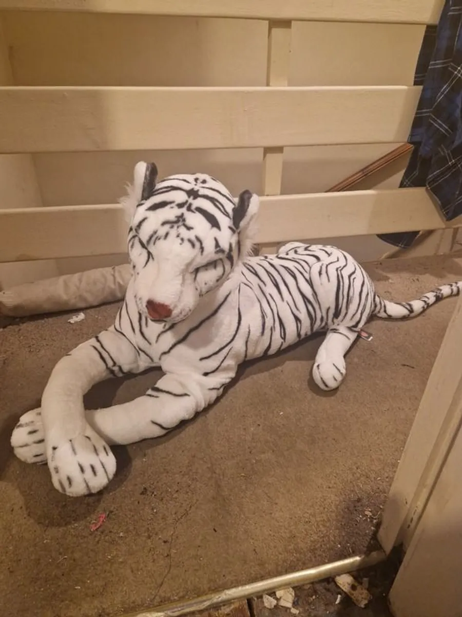 Large plush toys for sale - Image 1