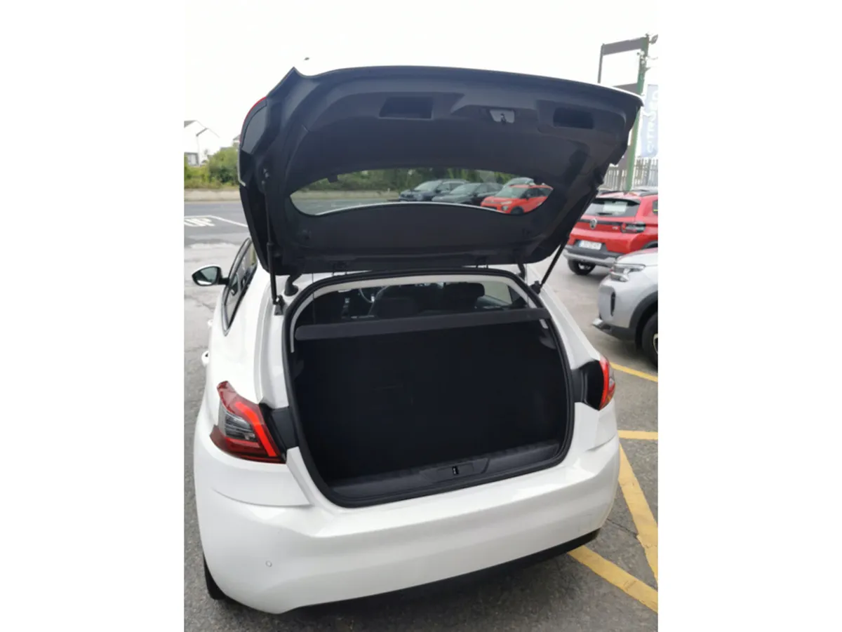 Peugeot 308 B6 F/L ALLURE 1.6 BLUE HDI 100 4 - Image 2