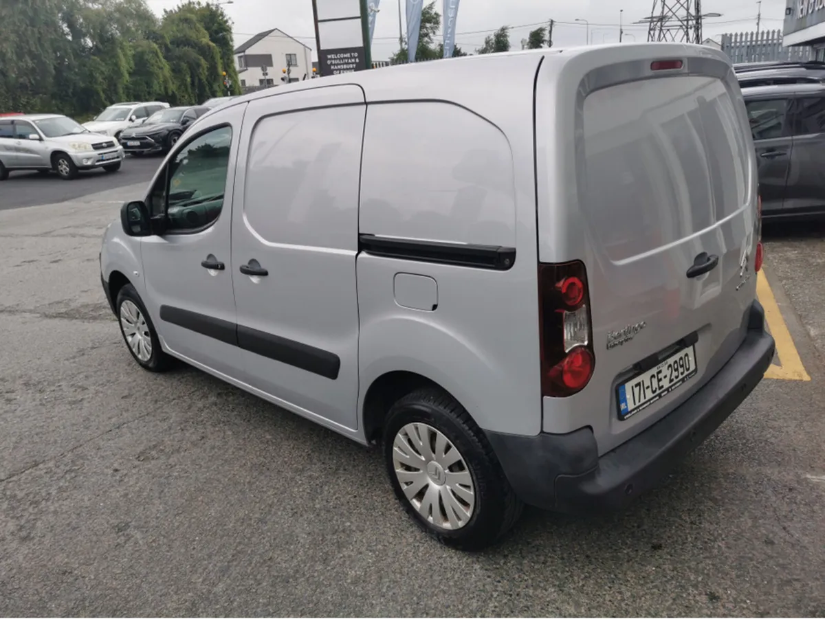 Citroen Berlingo 625 EN PRISE BLUEHDI - Image 3