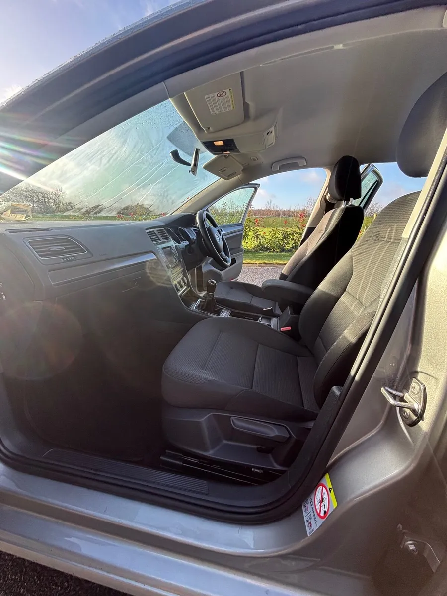 Volkswagen Golf 2013 - Image 3