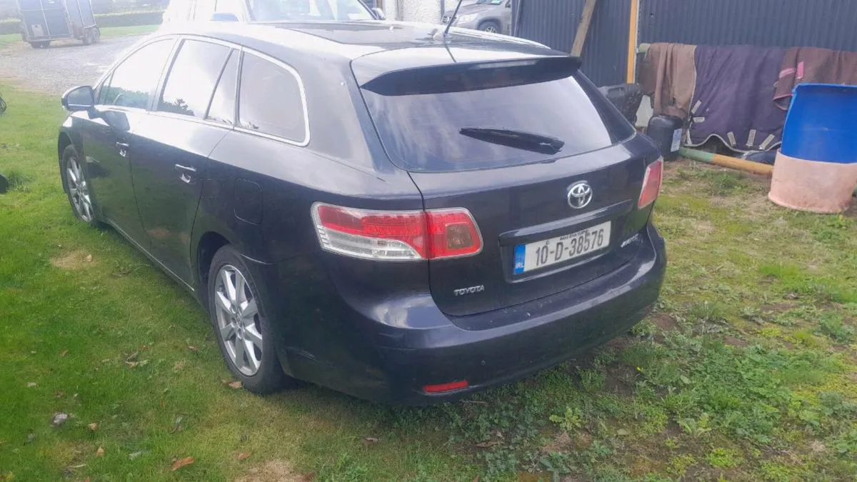 Toyota avensis - Image 2