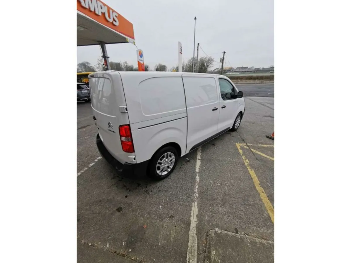 Citroen Dispatch 100  0bhp 6 speed  \  BRAND NEW V - Image 3