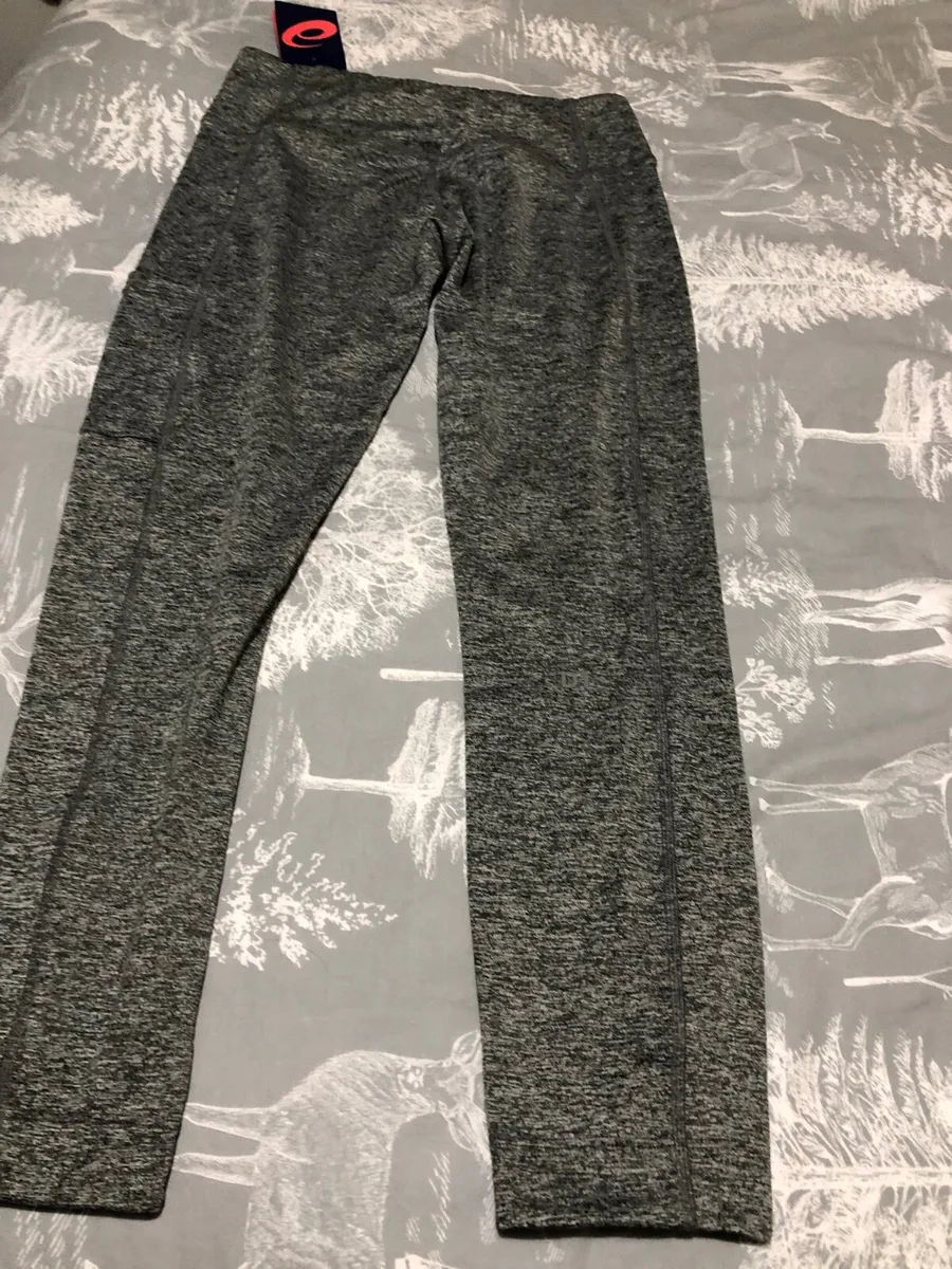 Ladies BNWT Acsis leggings size S €15 - Image 4