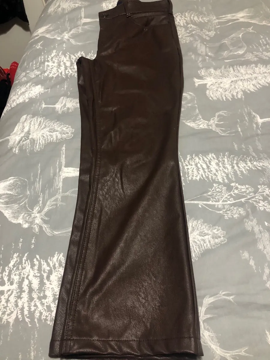 Ladies leather trousers size 12 €15 - Image 1