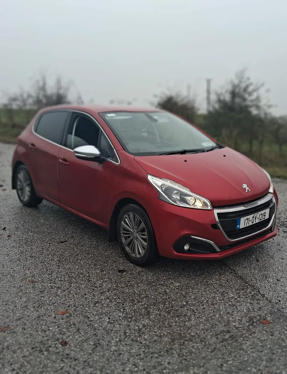 2017 peugeot 208 - Image 3