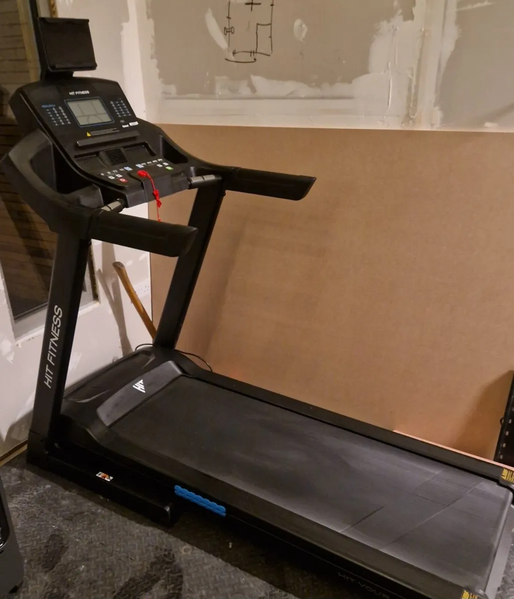 TREADMILL (NEVER USED) - Hit Fitness H5 - Image 2