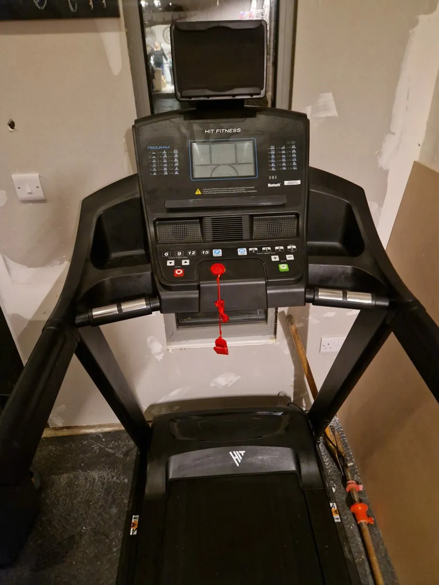 TREADMILL (NEVER USED) - Hit Fitness H5 - Image 4